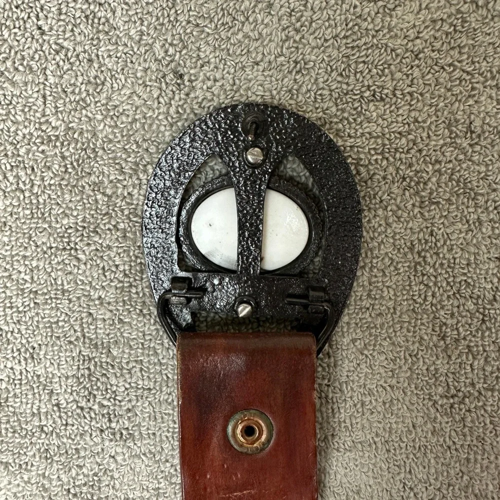 Vintage Western Tooled Brown Leather Belt Horseshoe Horse Portrait Buckle 44.5in